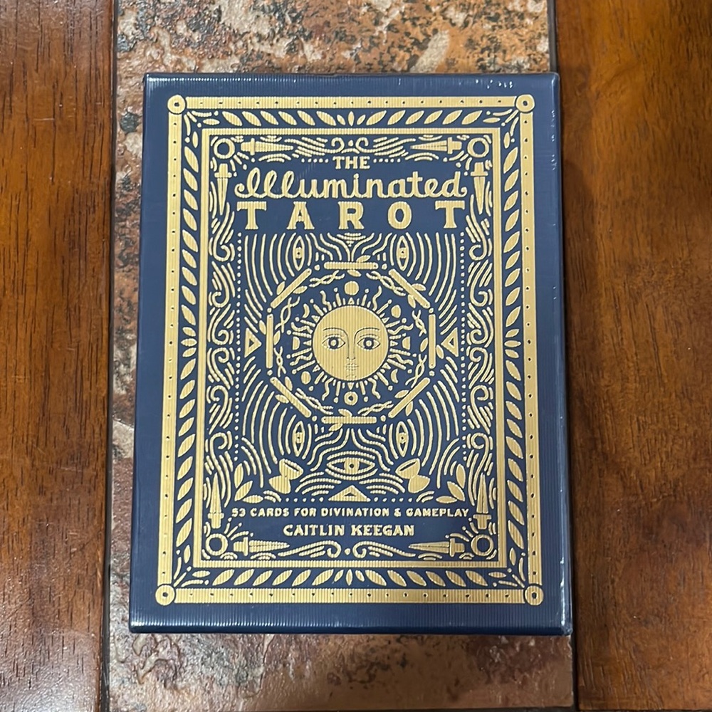 Illuminated Tarot deck